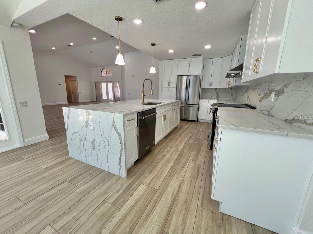4804 Longwater Way, Tampa, FL 33615 Photo