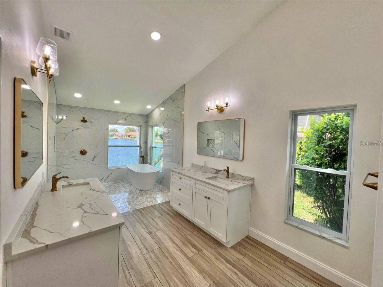 4804 Longwater Way, Tampa, FL 33615 Photo