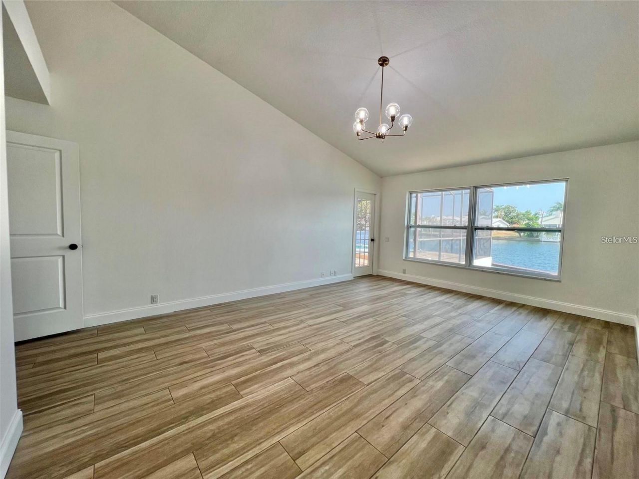 4804 Longwater Way, Tampa, FL 33615 Photo