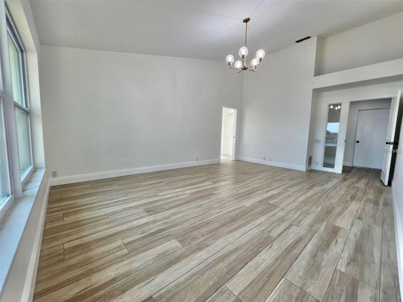 4804 Longwater Way, Tampa, FL 33615 Photo