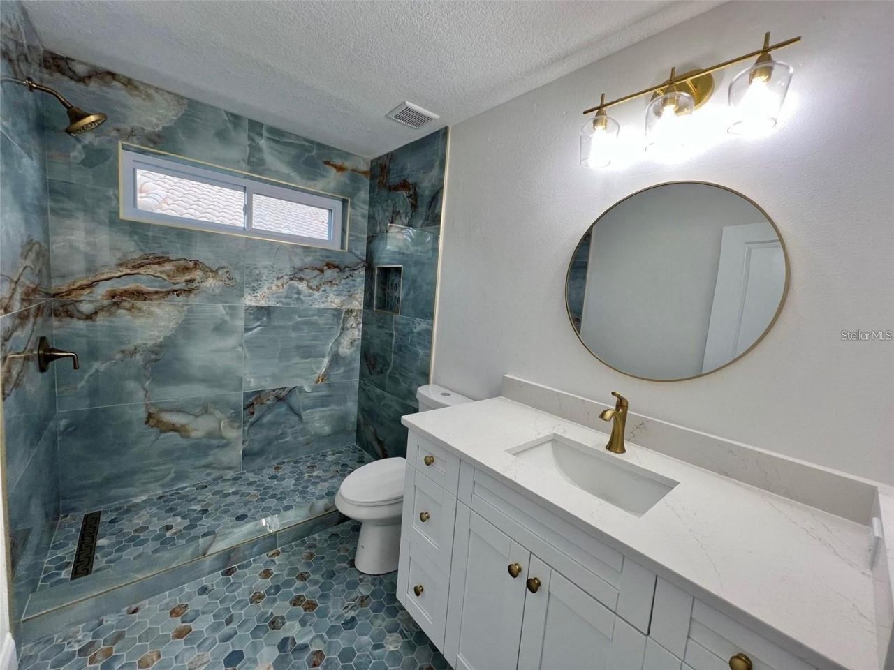 4804 Longwater Way, Tampa, FL 33615 Photo