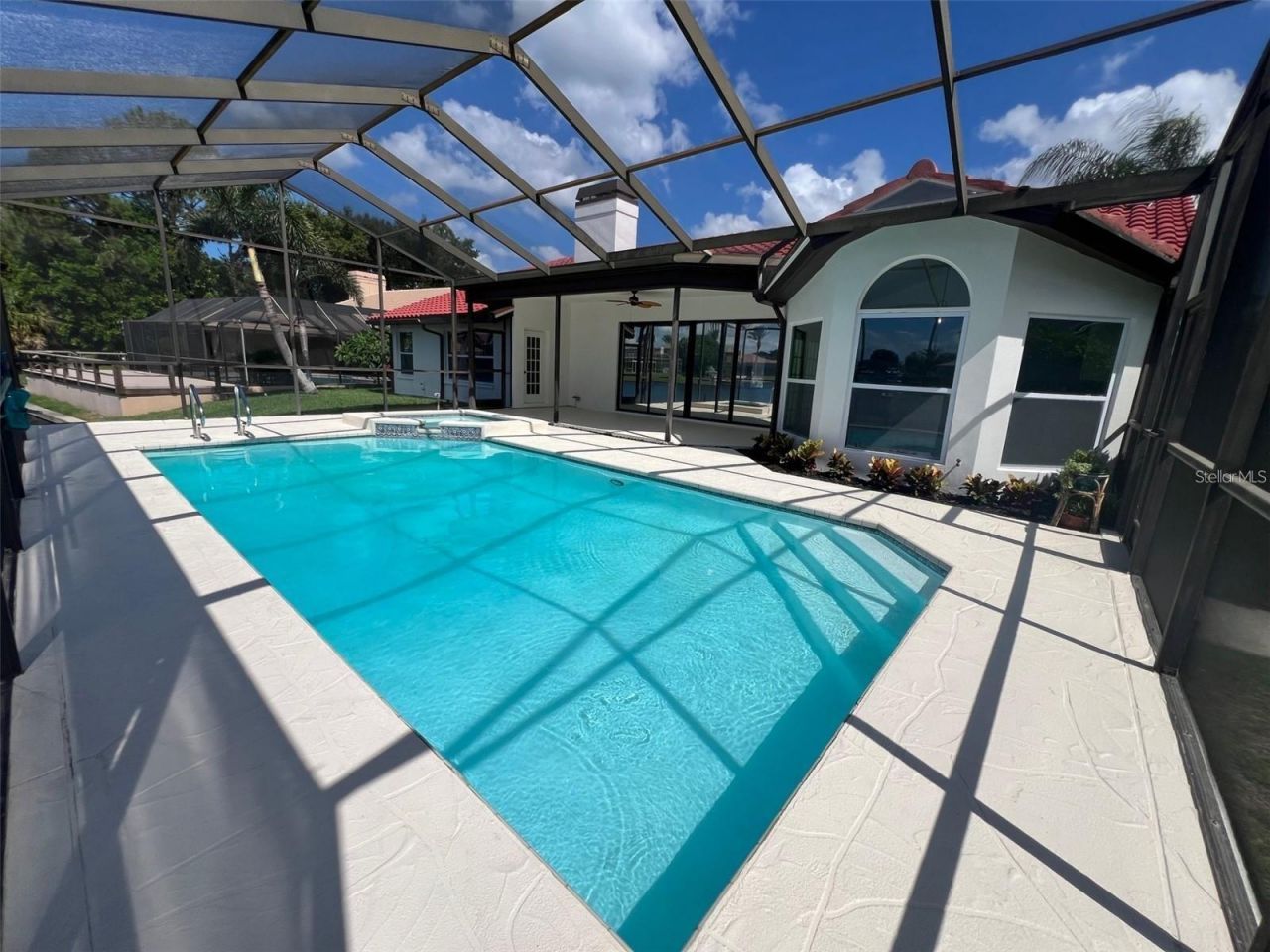 4804 Longwater Way, Tampa, FL 33615 Photo