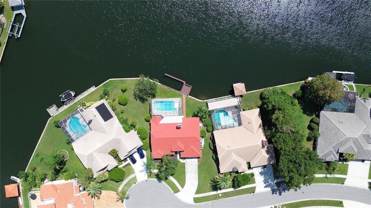 4804 Longwater Way, Tampa, FL 33615 Photo