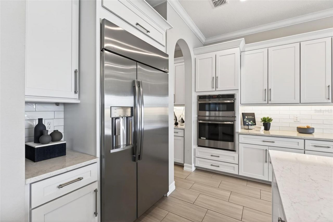 18215 Leafmore Street, Lutz, FL 33548 Photo