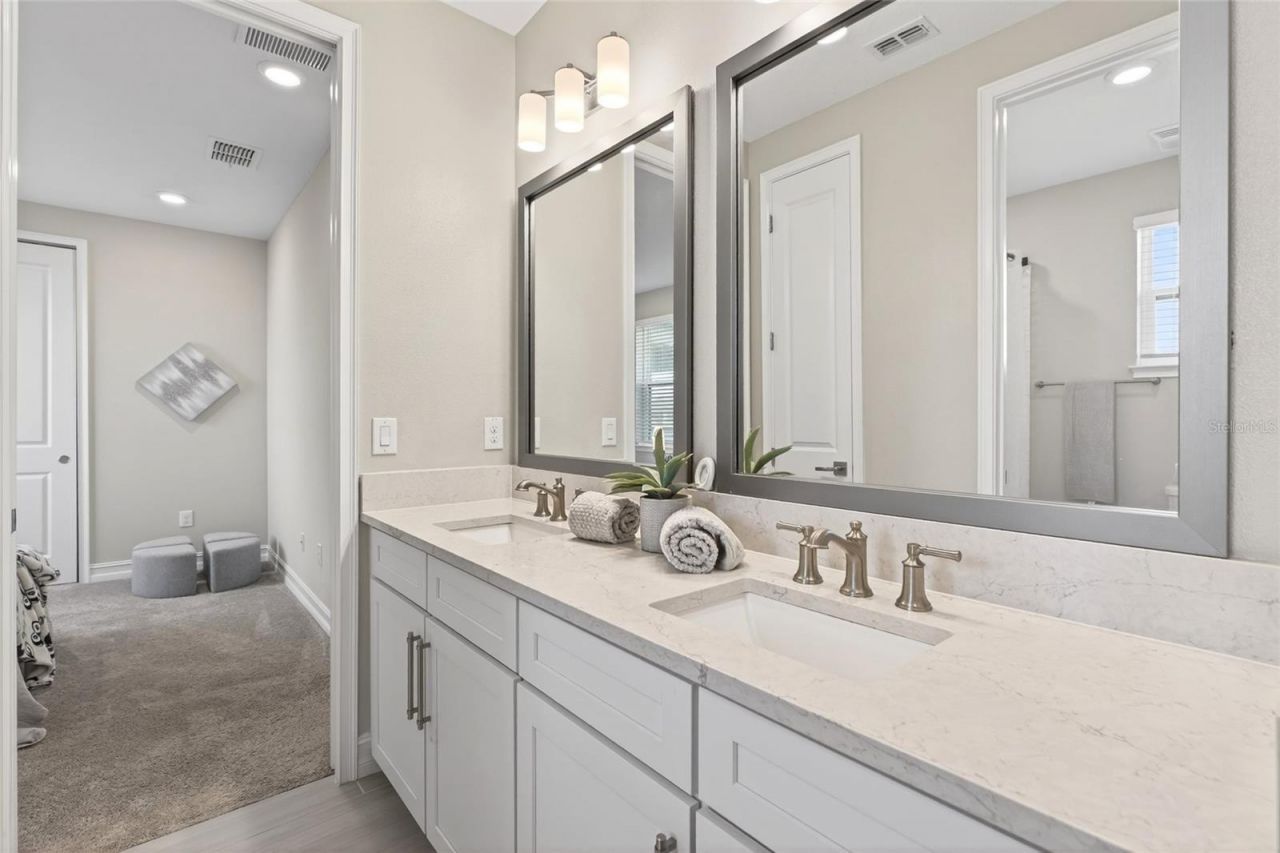 18215 Leafmore Street, Lutz, FL 33548 Photo