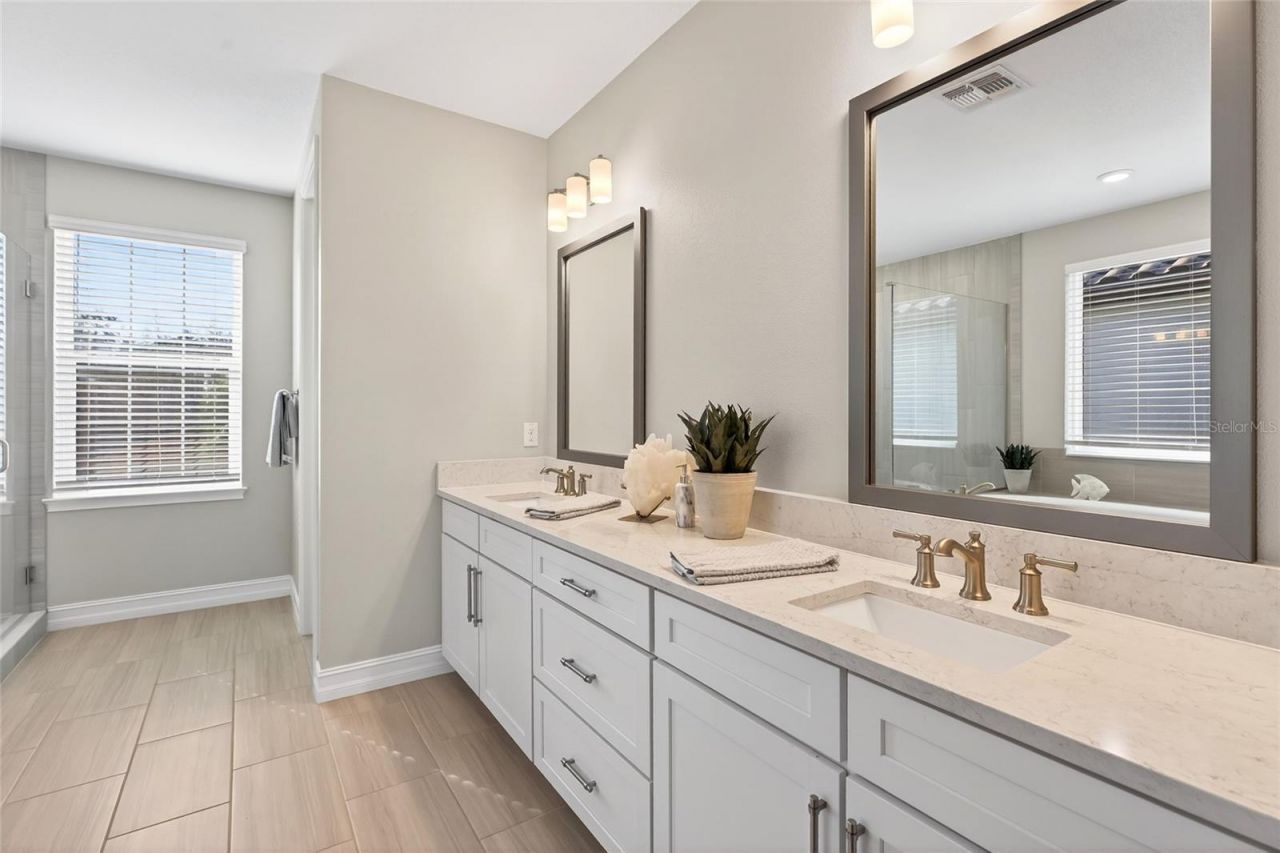 18215 Leafmore Street, Lutz, FL 33548 Photo