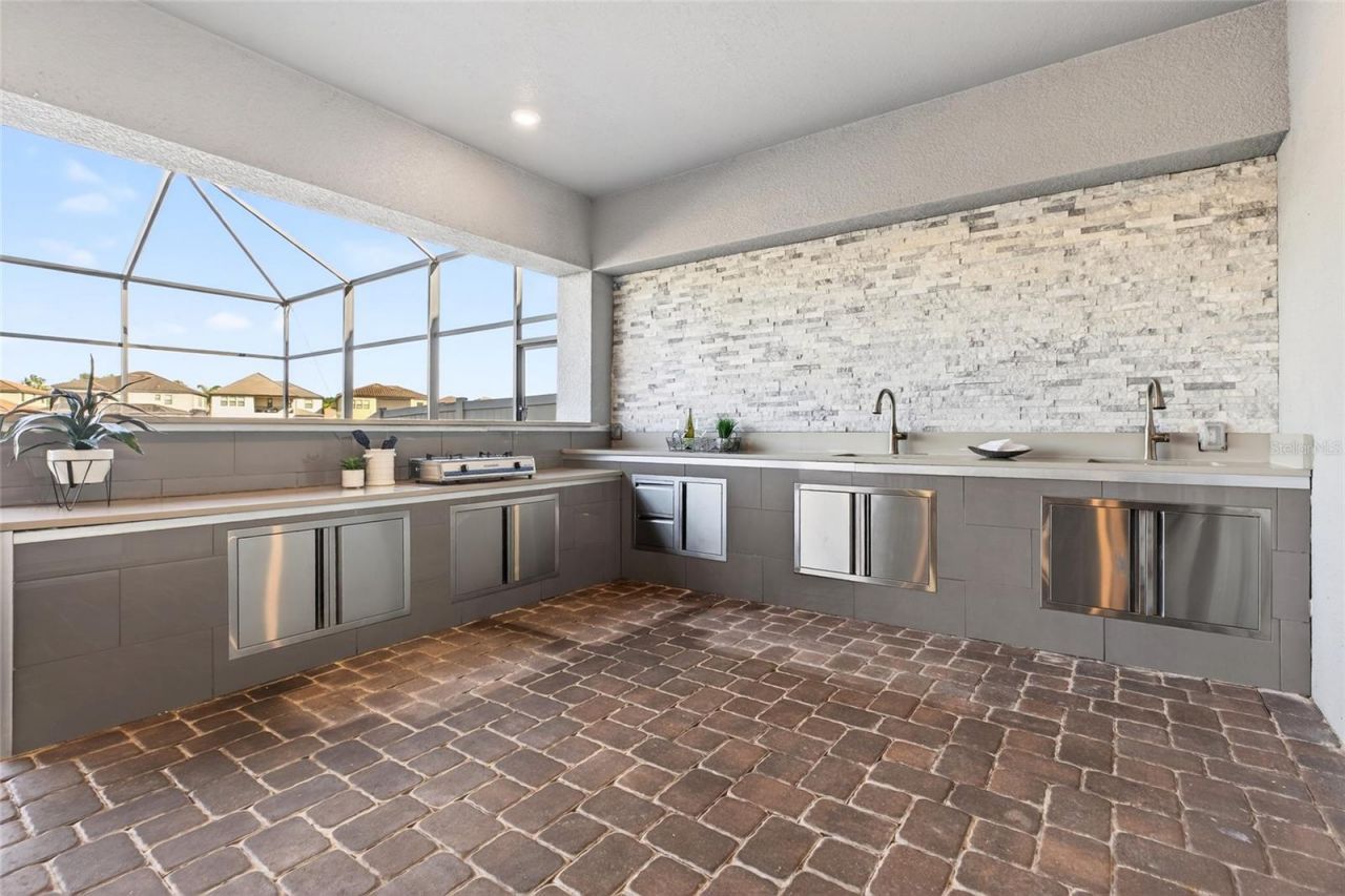 18215 Leafmore Street, Lutz, FL 33548 Photo