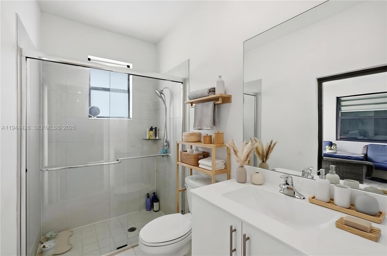 19080 SW 133rd Ct, Miami, FL 33177 Photo