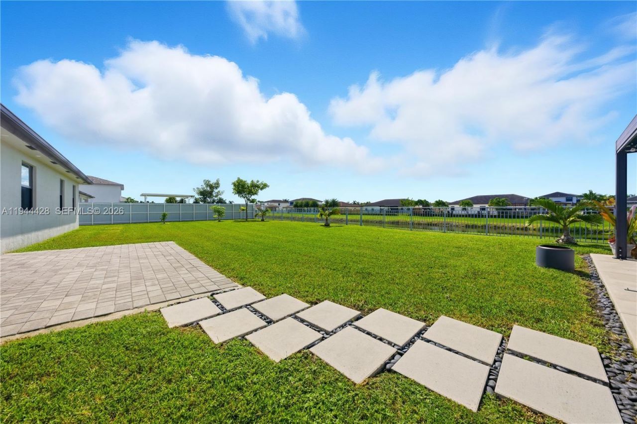 19080 SW 133rd Ct, Miami, FL 33177 Photo