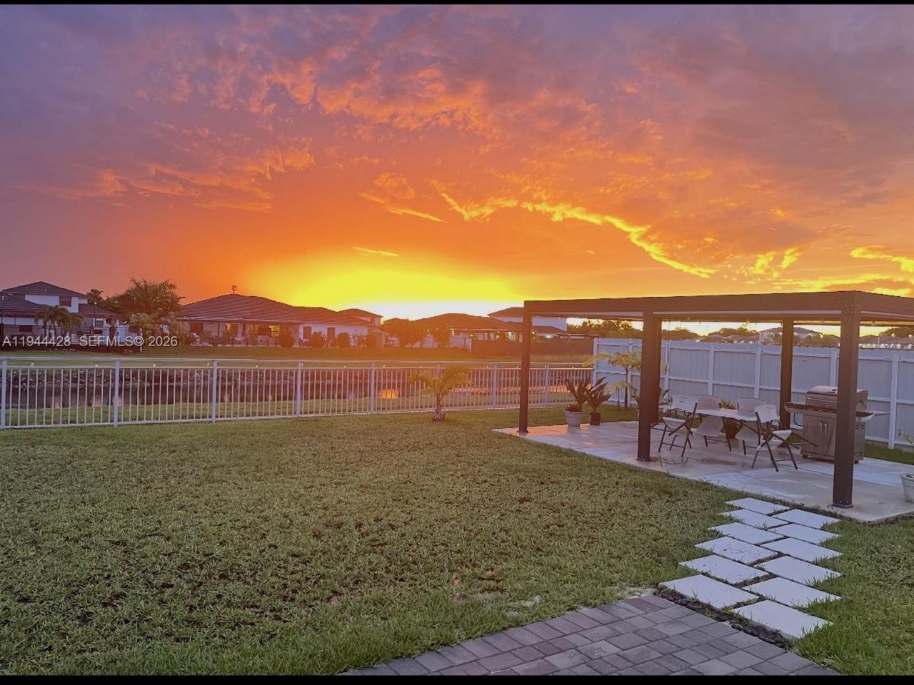 19080 SW 133rd Ct, Miami, FL 33177 Photo