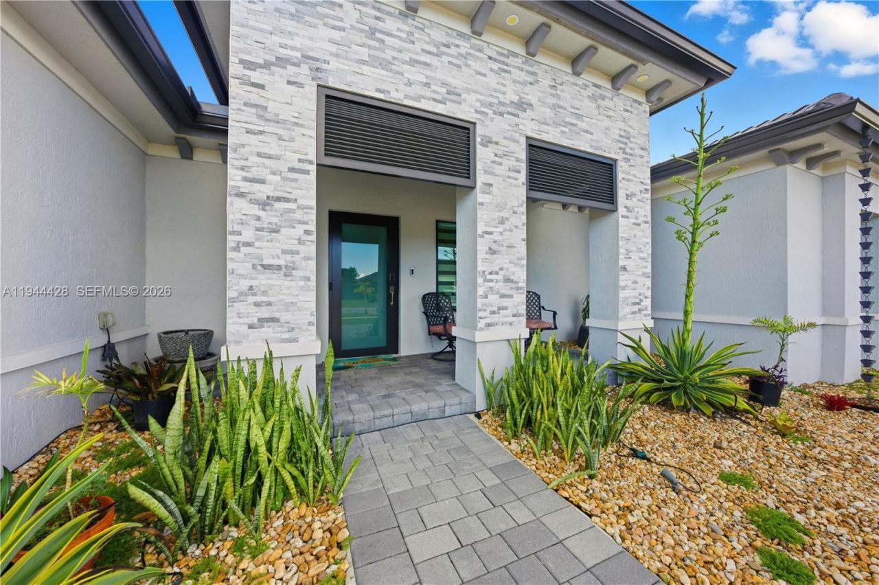 19080 SW 133rd Ct, Miami, FL 33177 Photo