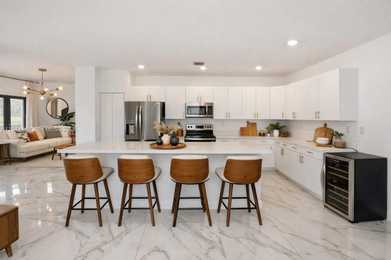 19080 SW 133rd Ct, Miami, FL 33177 Photo