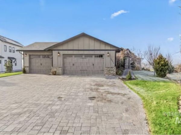 16353 Brunello Ct, Caldwell, ID 83607