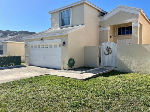 2770 River Run Ter, Miramar, FL 33025