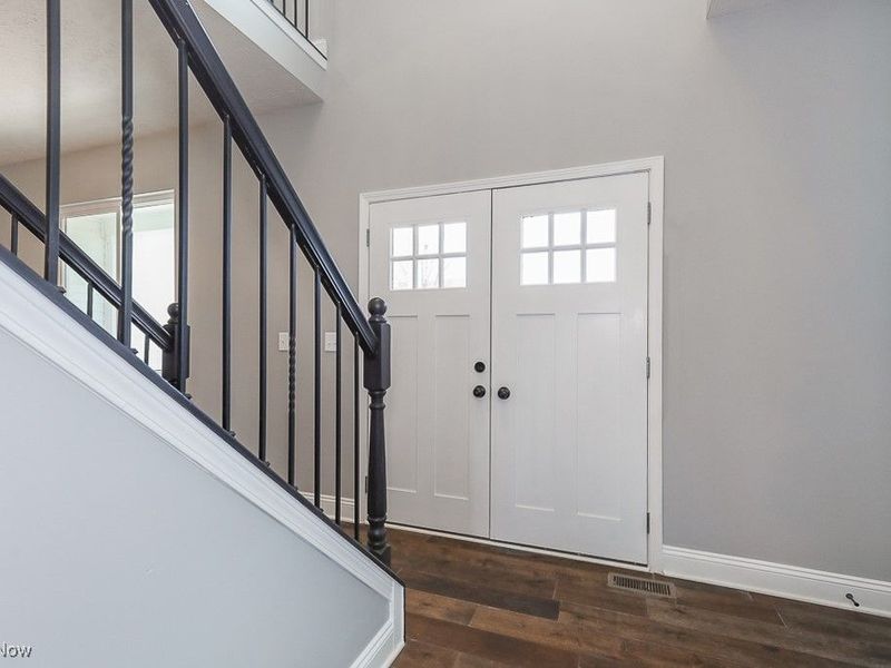 548 William Street, Lagrange, OH 44050 Photo 2