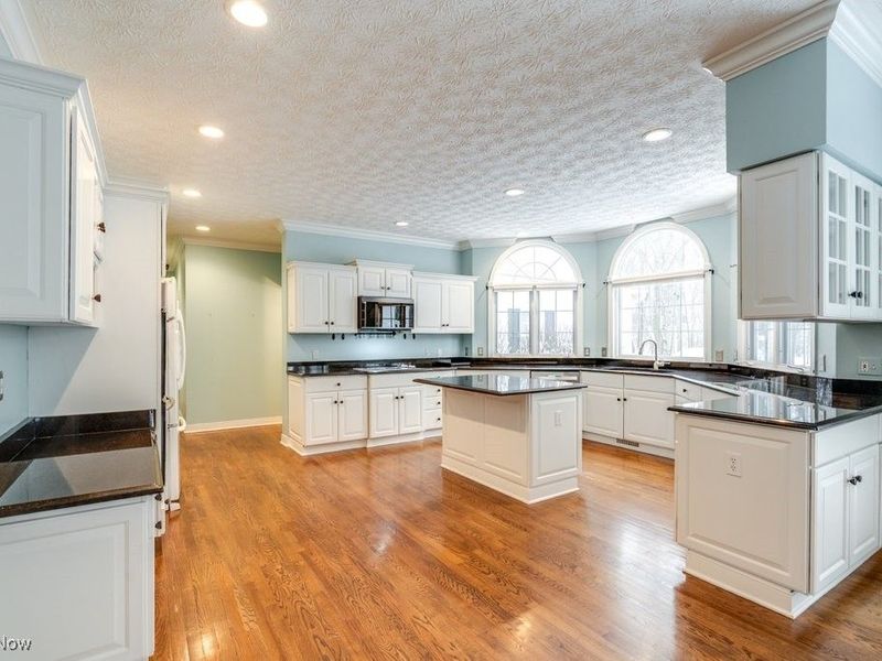 515 Woodview Trail, Aurora, OH 44202 Photo 15