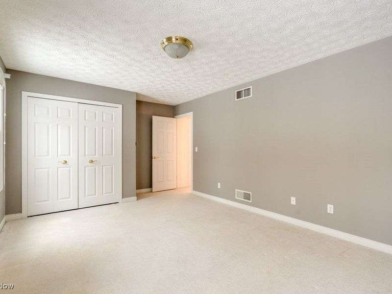 515 Woodview Trail, Aurora, OH 44202 Photo 28