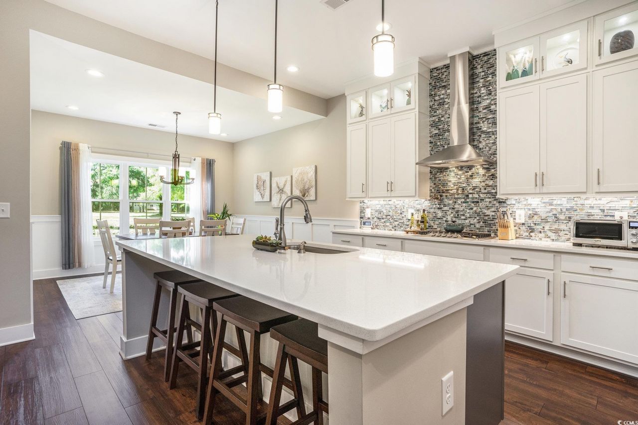 769 Country Club Dr. Photo 10