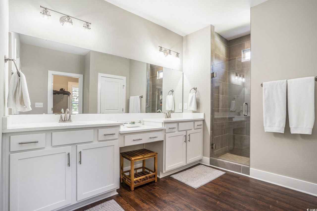 769 Country Club Dr. Photo 19