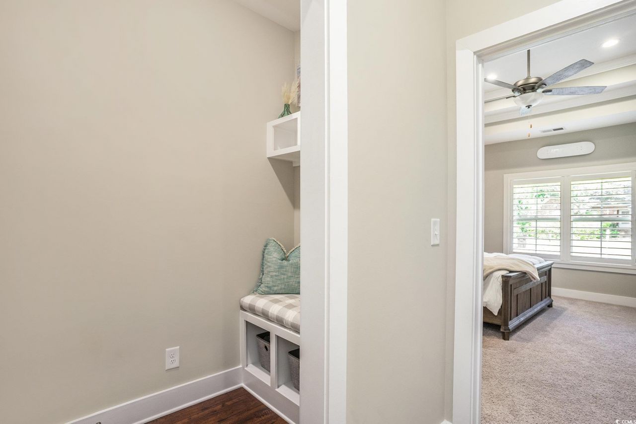 769 Country Club Dr. Photo 20