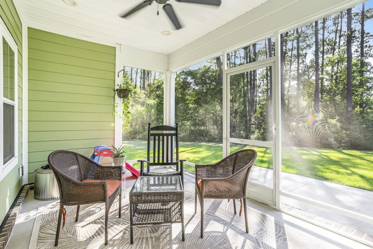 769 Country Club Dr. Photo 35