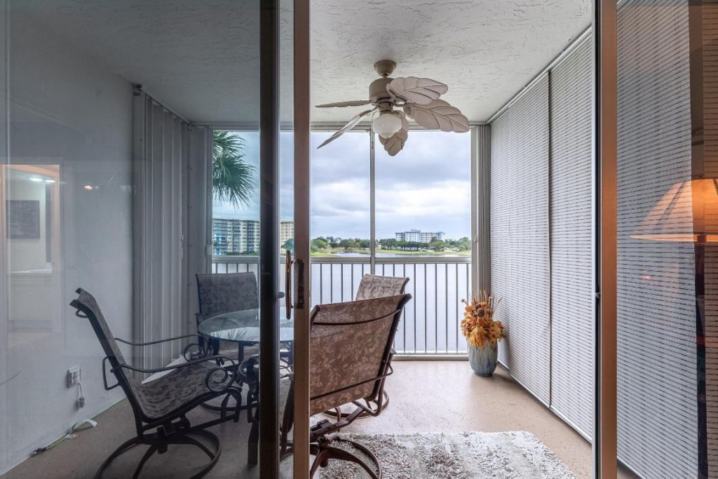 3091 N Course Drive, Unit 406, Pompano Beach, FL 33069 Photo