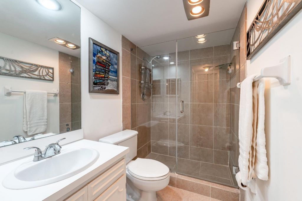 3091 N Course Drive, Unit 406, Pompano Beach, FL 33069 Photo