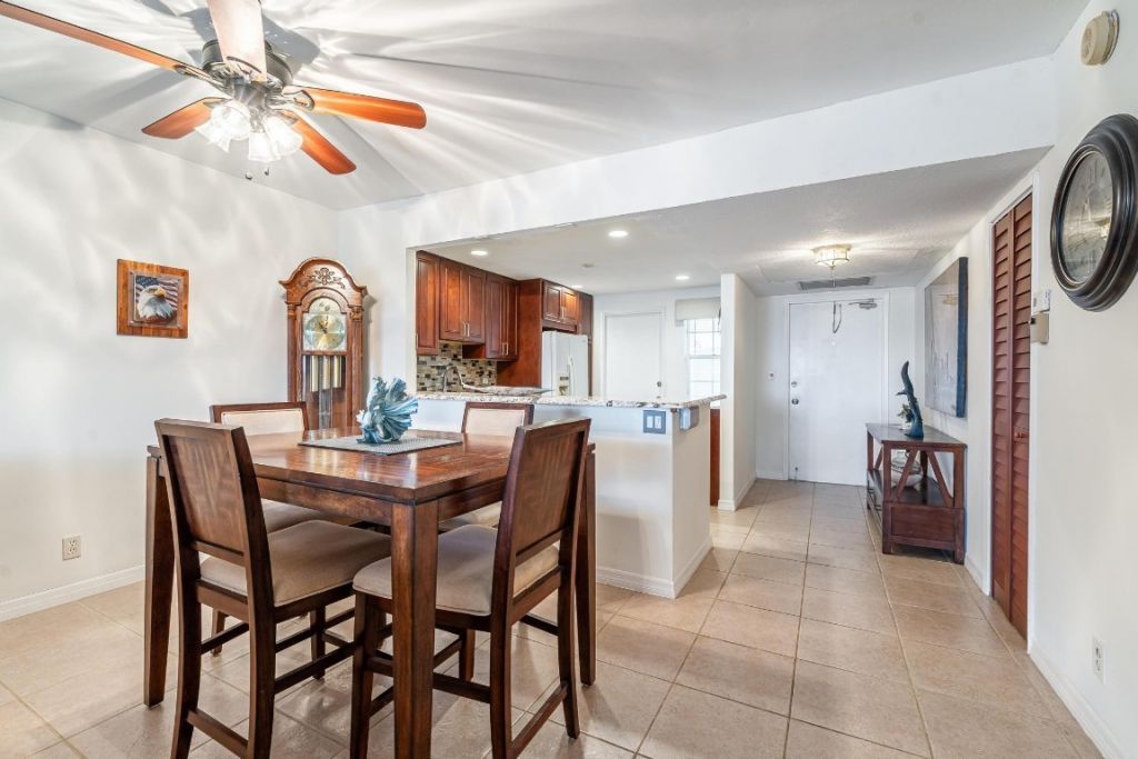 3091 N Course Drive, Unit 406, Pompano Beach, FL 33069 Photo