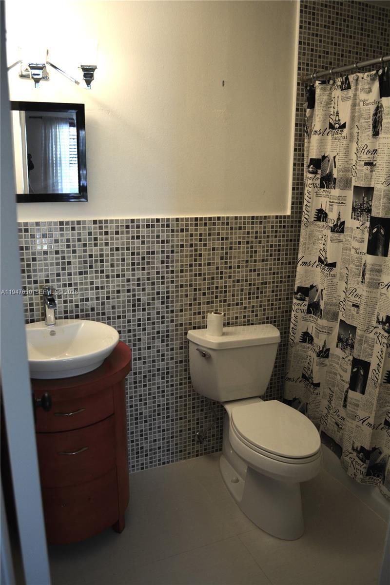 9944 NW 41st St, Unit 23, Doral, FL 33178 Photo