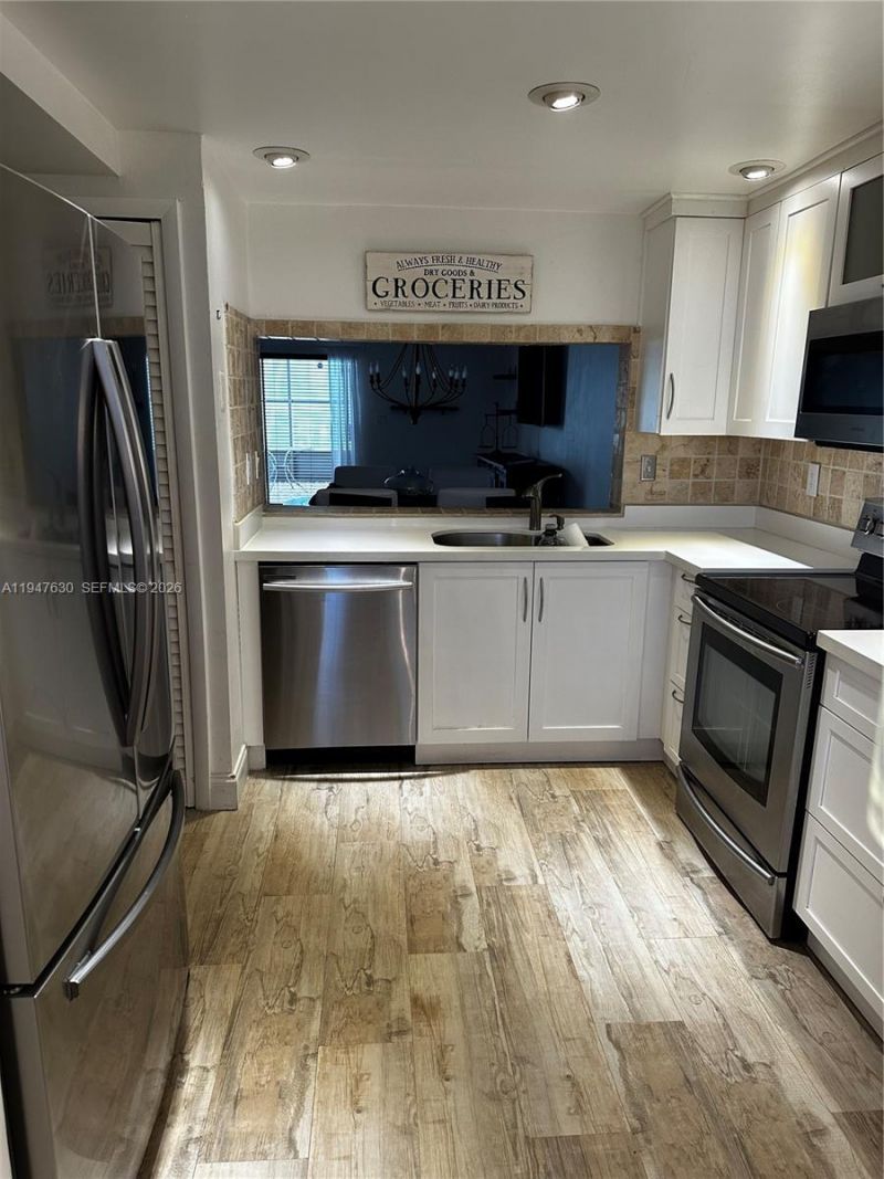 9944 NW 41st St, Unit 23, Doral, FL 33178 Photo