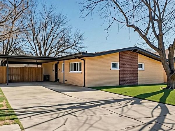 302 Meadow Drive, Gainesville, TX 76240