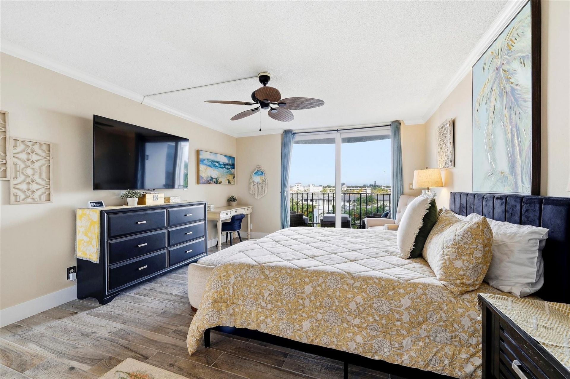 3051 NE 48th Street, Unit 509, Fort Lauderdale, FL 33308 Photo