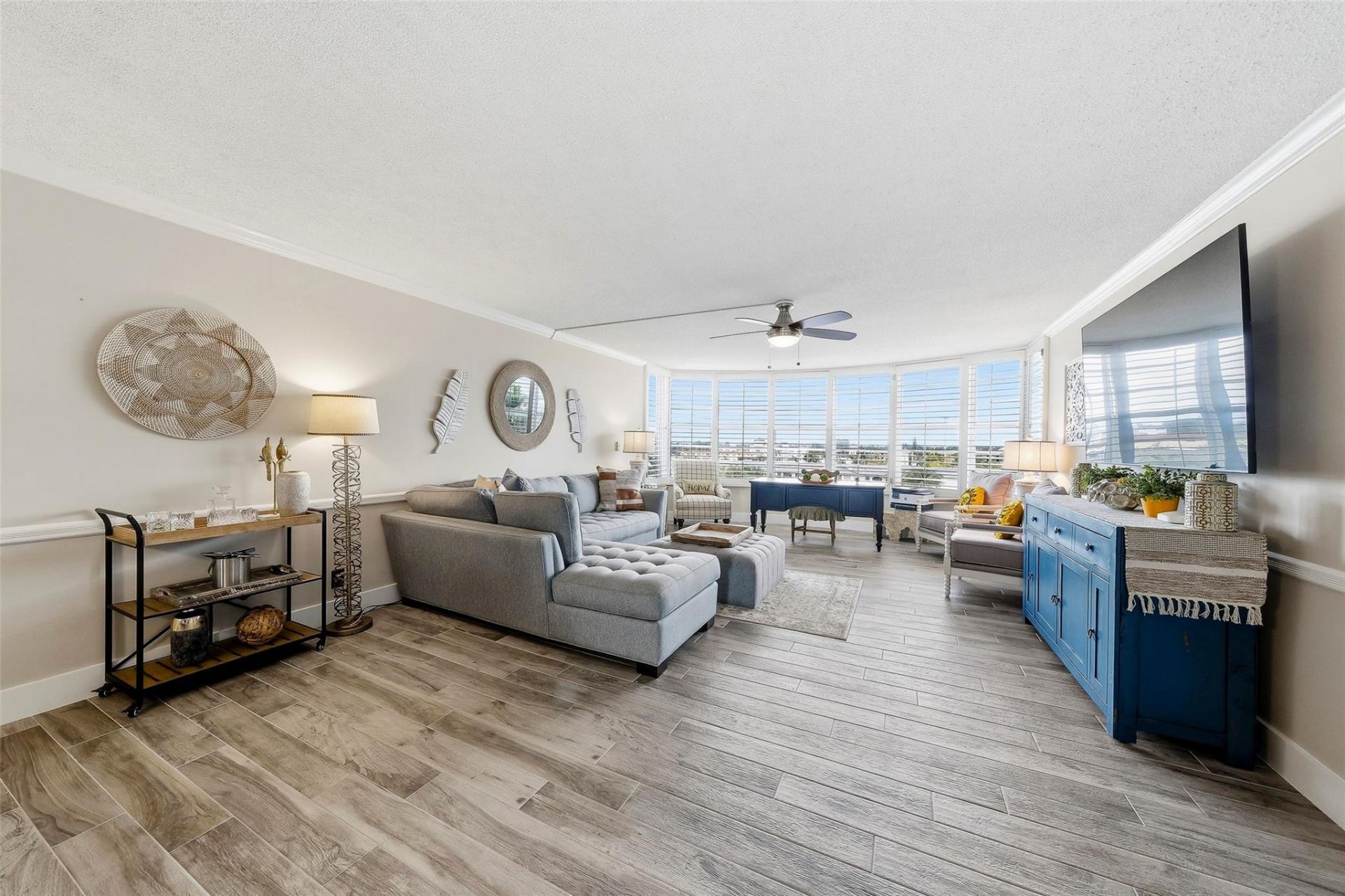 3051 NE 48th Street, Unit 509, Fort Lauderdale, FL 33308 Photo