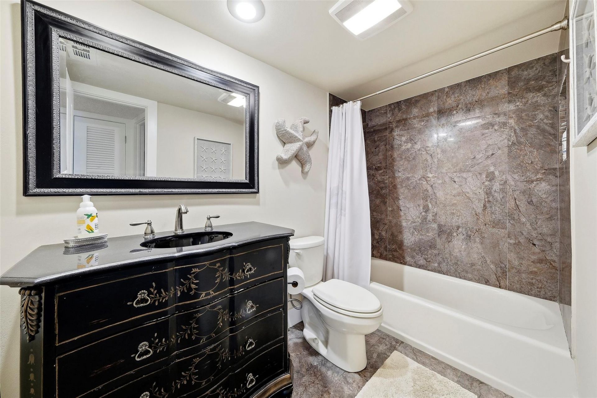 3051 NE 48th Street, Unit 509, Fort Lauderdale, FL 33308 Photo