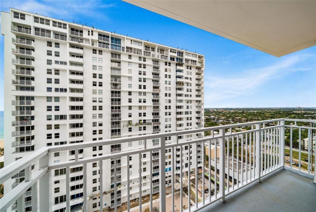 101 Briny Avenue, Unit 2006, Pompano Beach, FL 33062 Photo