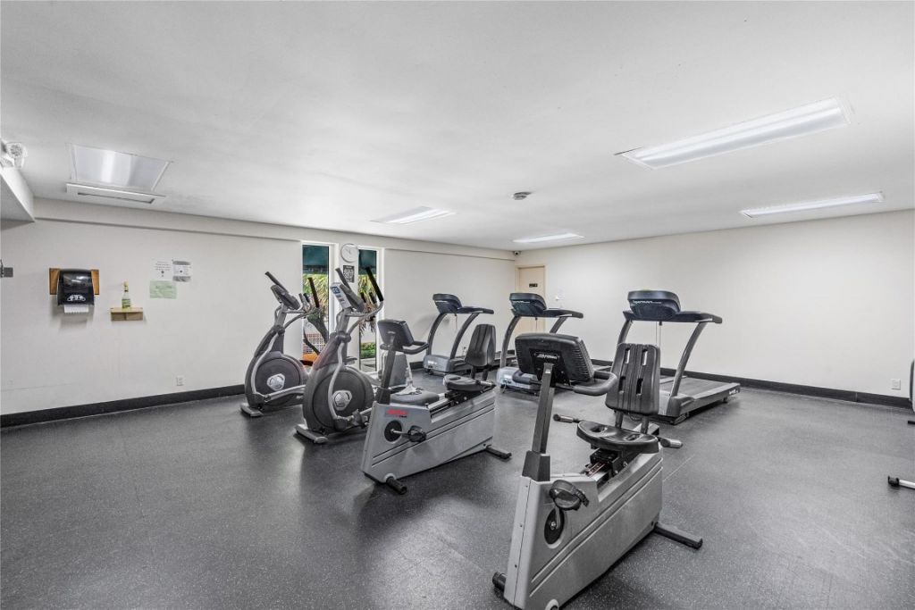 101 Briny Avenue, Unit 2006, Pompano Beach, FL 33062 Photo