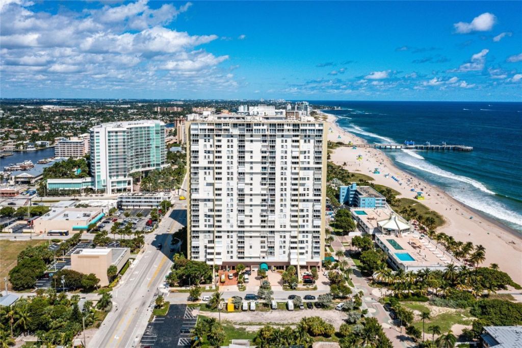 101 Briny Avenue, Unit 2006, Pompano Beach, FL 33062 Photo