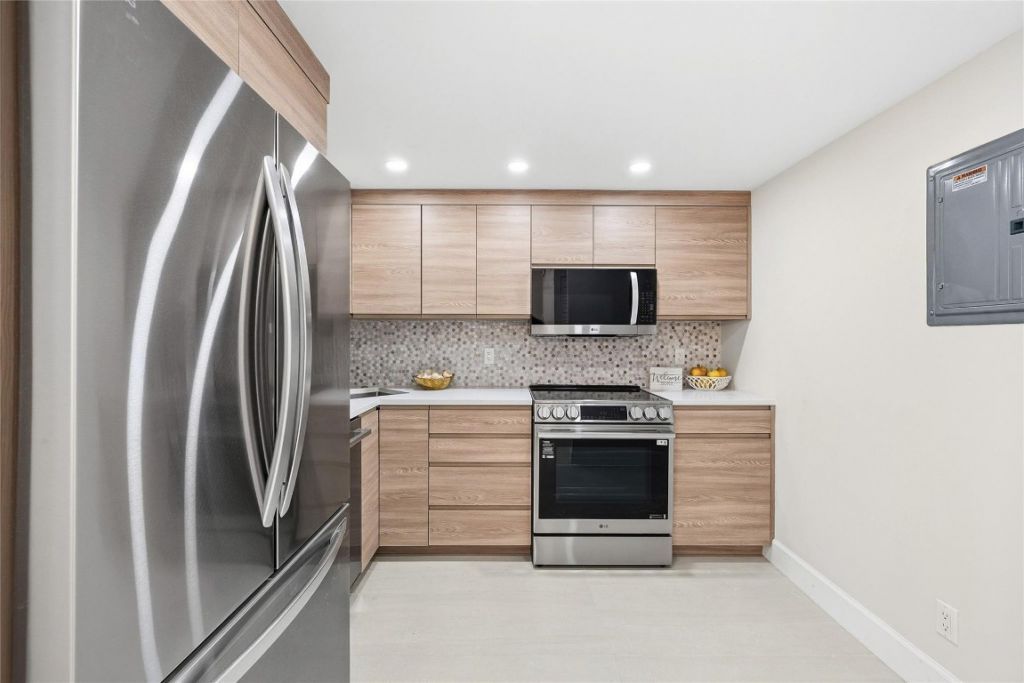 101 Briny Avenue, Unit 2006, Pompano Beach, FL 33062 Photo