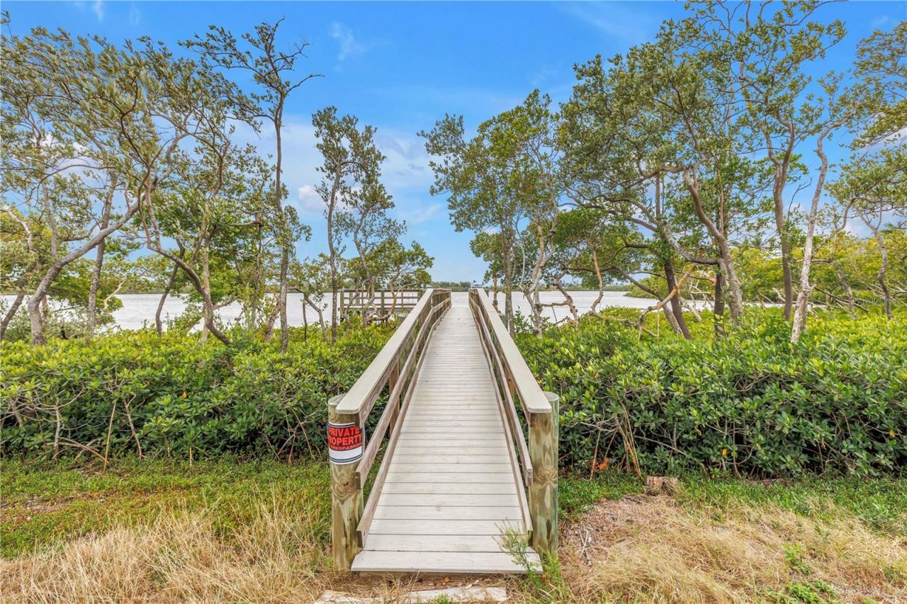 1770 Bayshore Drive, Terra Ceia, FL 34250 Photo