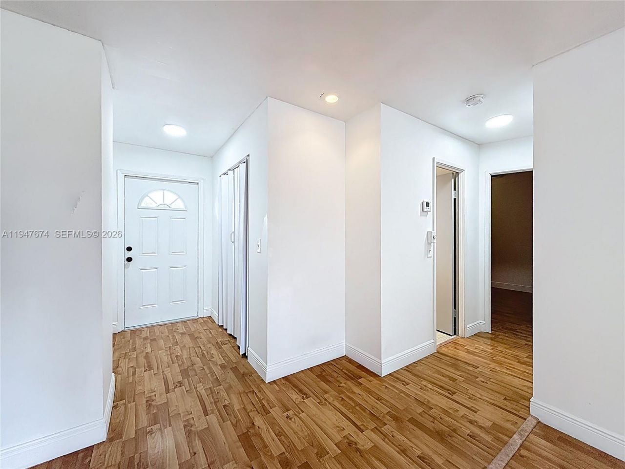 1000 NE 14th Ave, Unit 411, Hallandale Beach, FL 33009 Photo