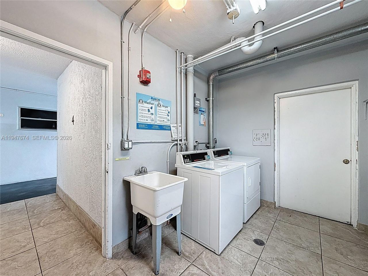 1000 NE 14th Ave, Unit 411, Hallandale Beach, FL 33009 Photo