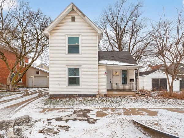 100 W Poplar Avenue, Newark, OH 43055