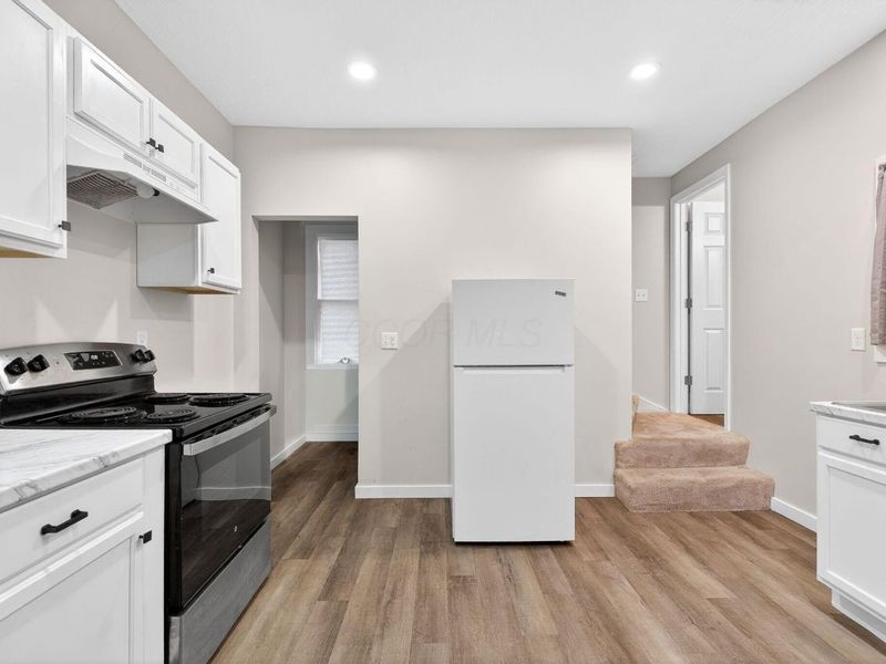 100 W Poplar Avenue, Newark, OH 43055 Photo 10