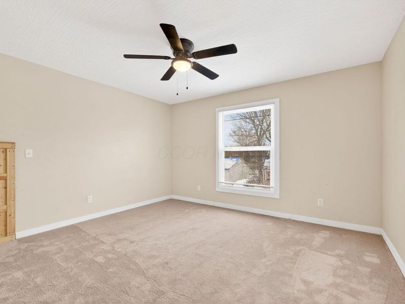 100 W Poplar Avenue, Newark, OH 43055 Photo 19