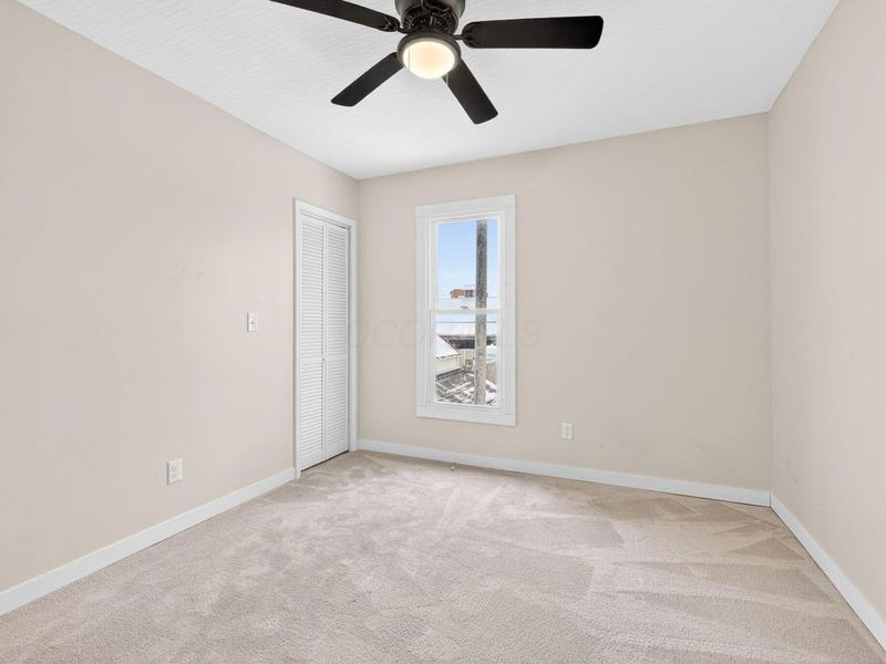100 W Poplar Avenue, Newark, OH 43055 Photo 24