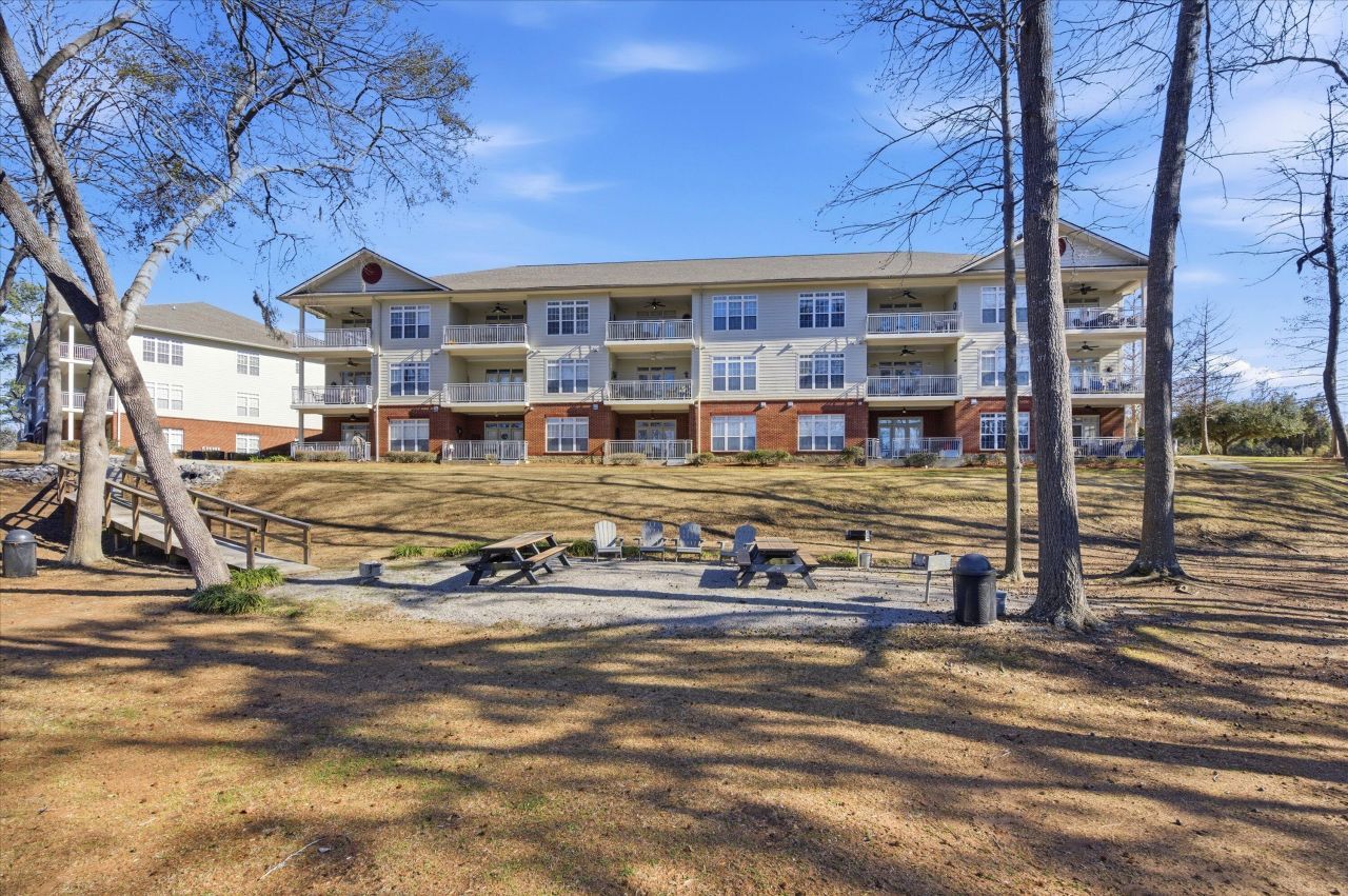 125 Ballard Lane Photo 29