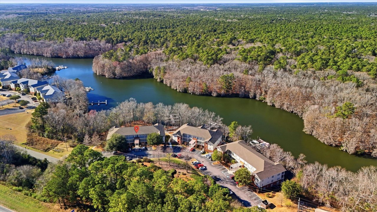 125 Ballard Lane Photo 36