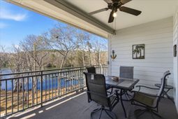 125 Ballard Lane photo 4