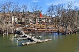 125 Ballard Lane photo 4