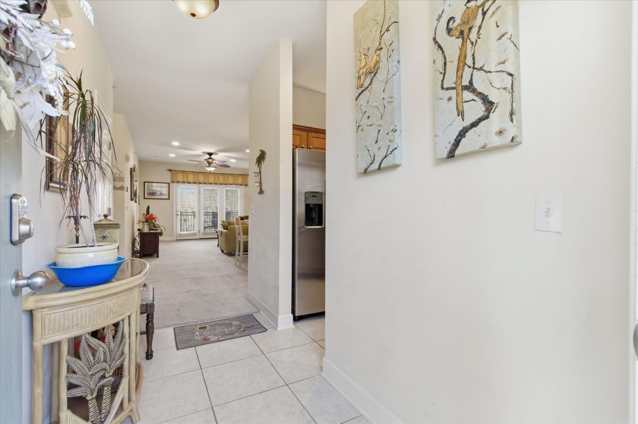 125 Ballard Lane Photo 7